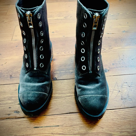 3.1 Philip Lim hayett green velvet mid calf boots. Brand new. Size US 8/EU 38. - Picture 2 of 7